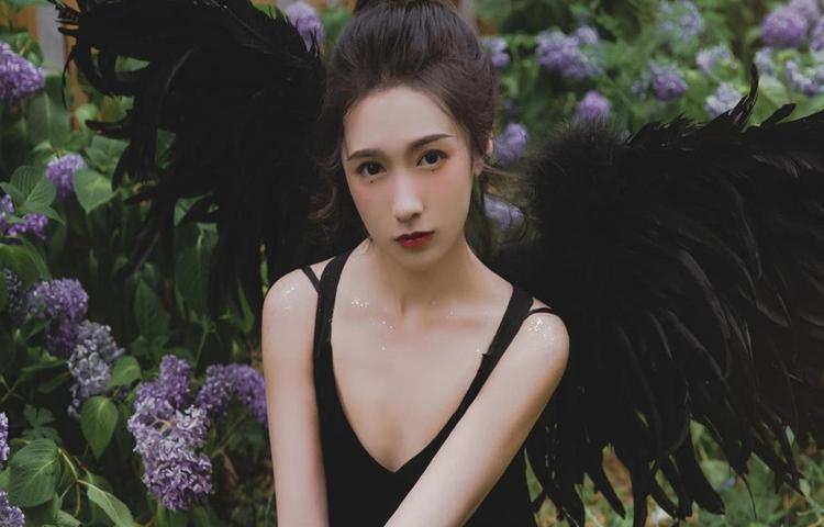 内容创作中的关键词角色